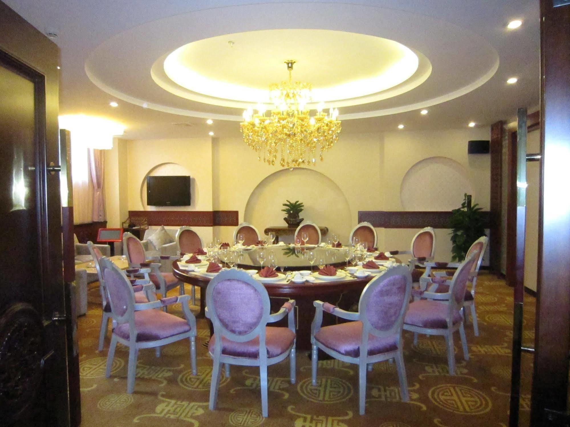Jin Ding Hong Tai Hotel Пекин Экстерьер фото